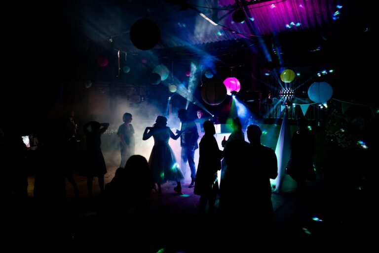 Why Music Matters: How Your Wedding Soundtrack Sets the Tone for Epic Photos